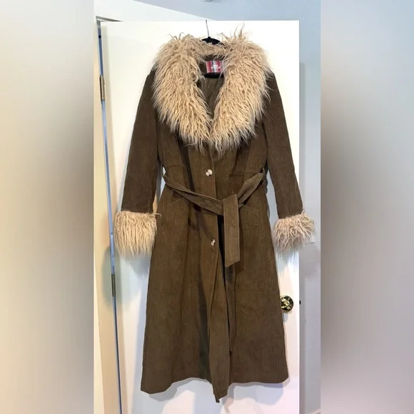 NWT Urban Outfitters Tasha Corduroy Faux Fur Trim Trench Coat Green XL - Picture 3 of 10